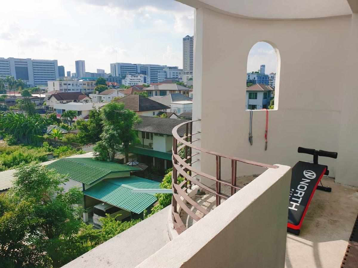 Kru Nat'S Bed & Breakfast W/ Private Rooms & Gym Bangkok Exteriér fotografie